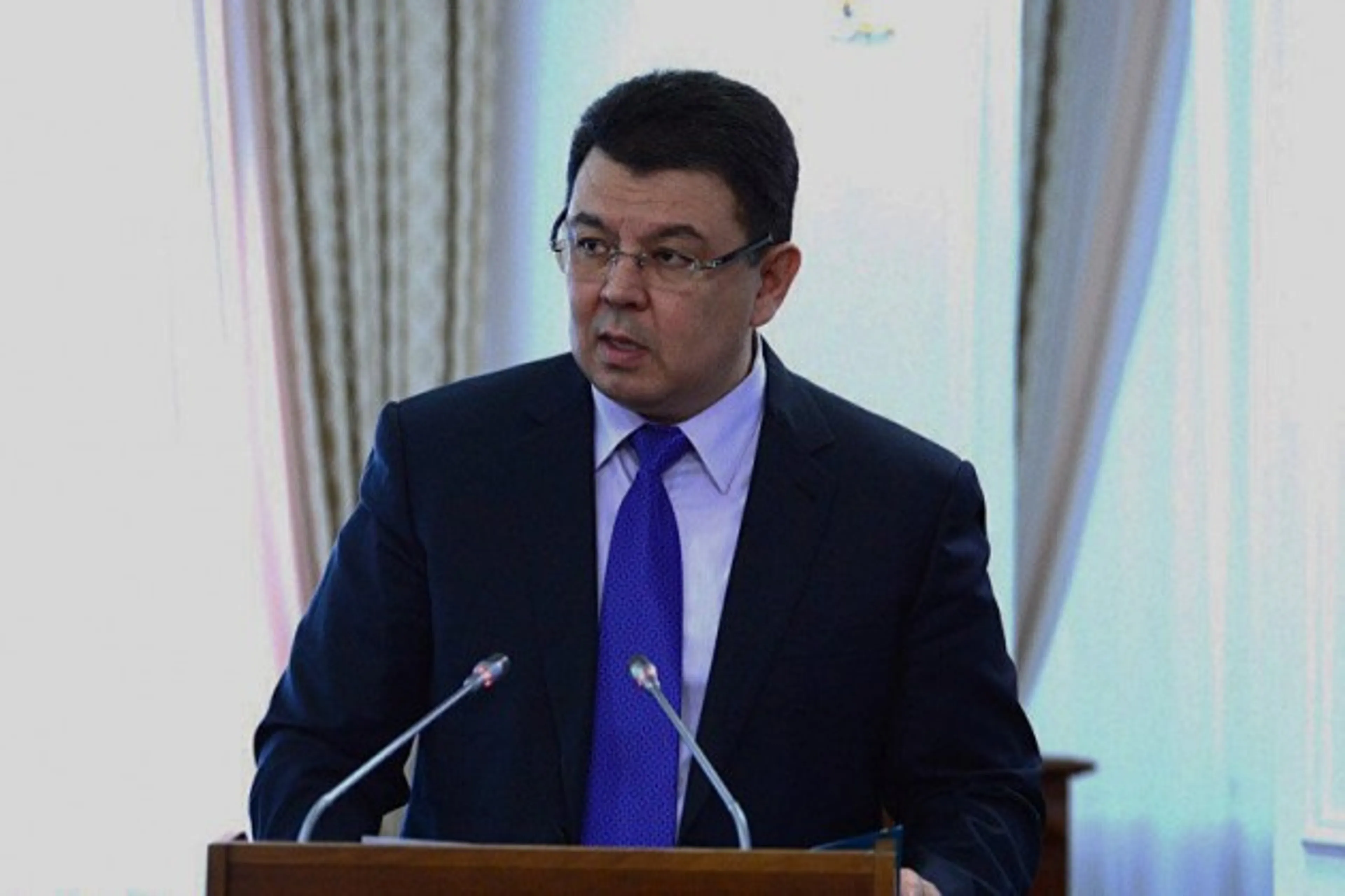 Капитал - Канат Бозумбаев остался министром энергетики
