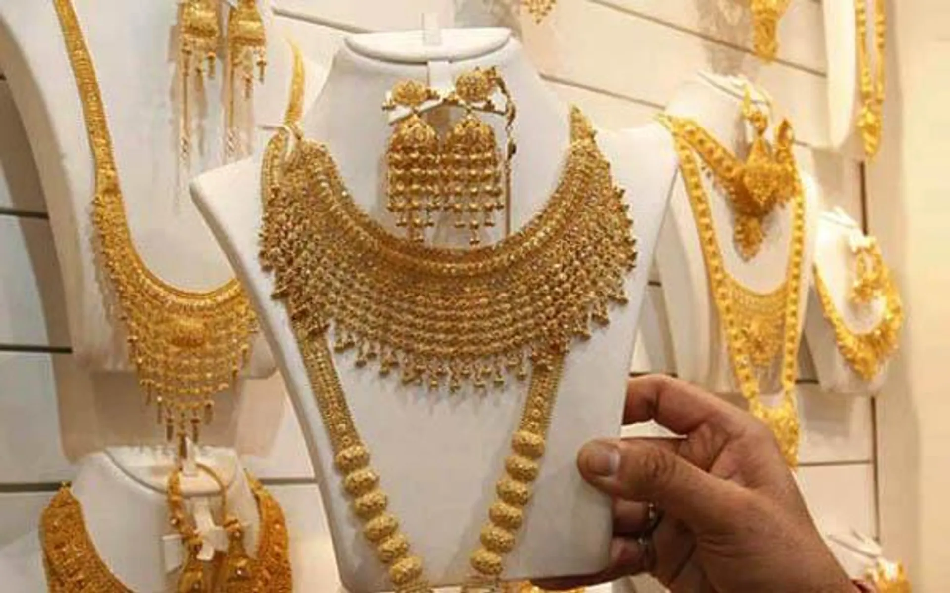 Капитал - Индия запретила экспорт золота чистотой свыше 22 карат