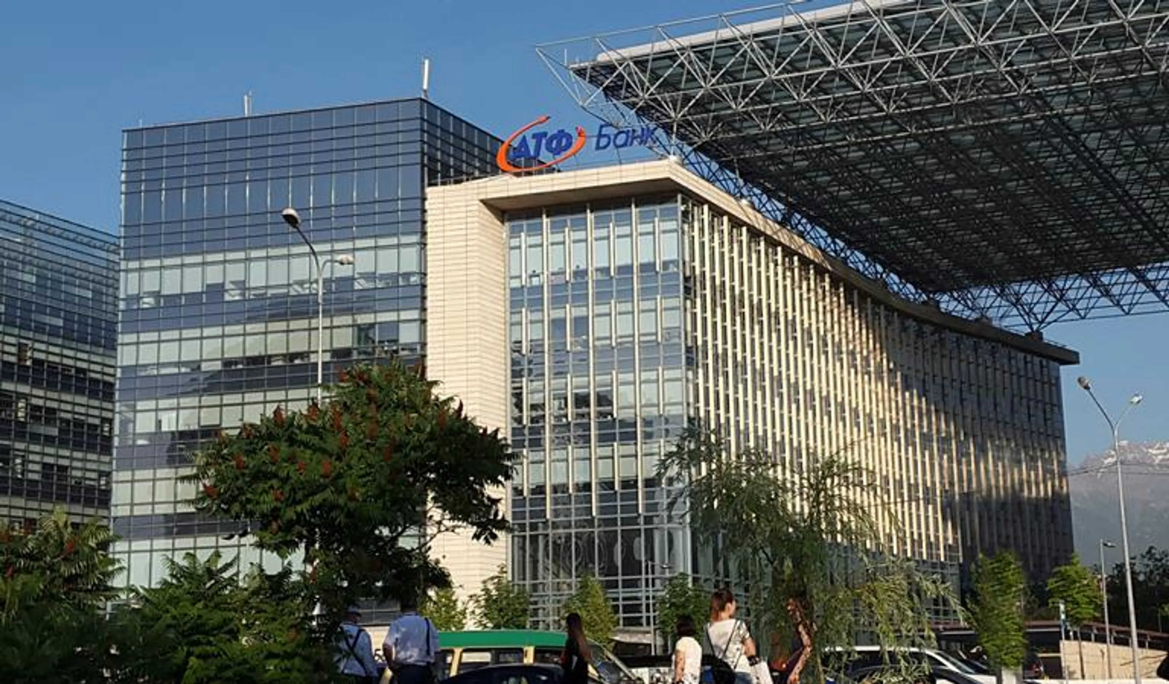 Капитал - Дорогу осилит сильнейший