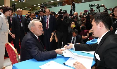 Нурсултан Назарбаев: Казахстанцы выбирают свою судьбу