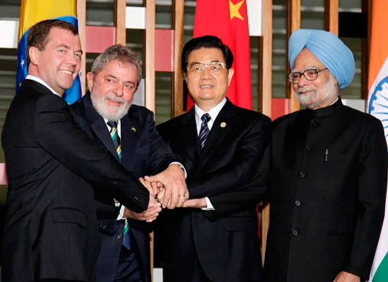 Капитал - В странах БРИК начался спад экономики