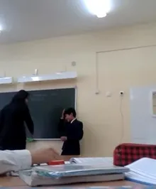 Полиция Алматы расследует избиение учеников в школе