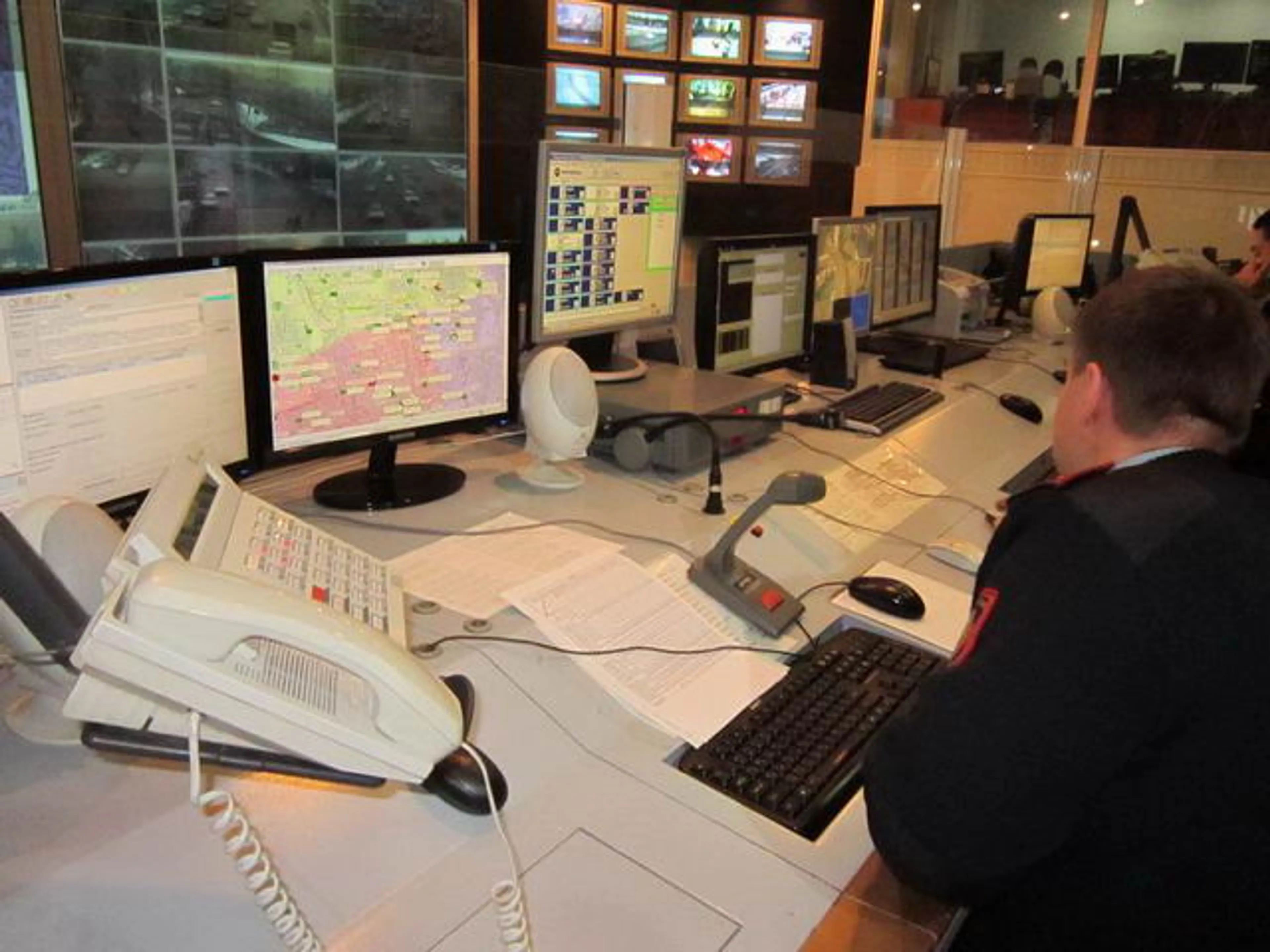 Капитал - Повсеместно следить за гражданами предлагают депутаты