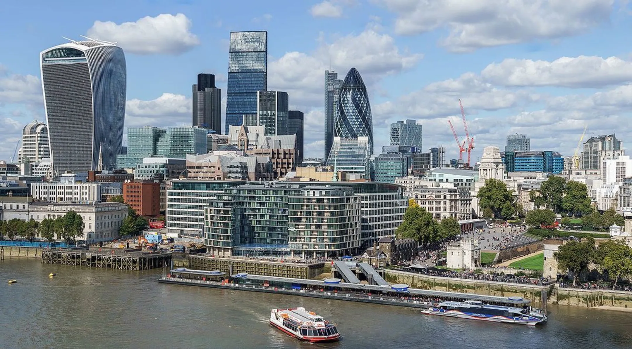 Банки готовятся к переезду из-за Brexit - Image Kapital.kz