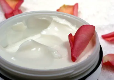 Омолаживающие кремы из кобыльего молока намерены производить в РК