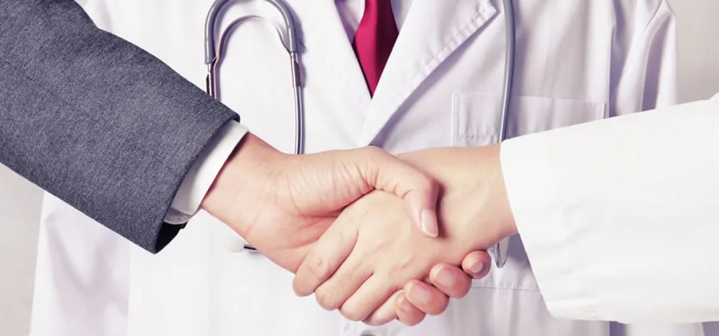 Капитал - Факты коррупции при закупке медтехники проверят в регионах