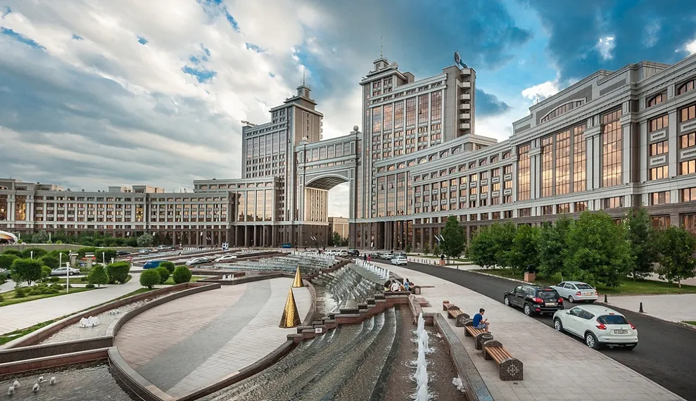 Капитал - За выкупом акций РД КМГ последует прекращение деятельности компании