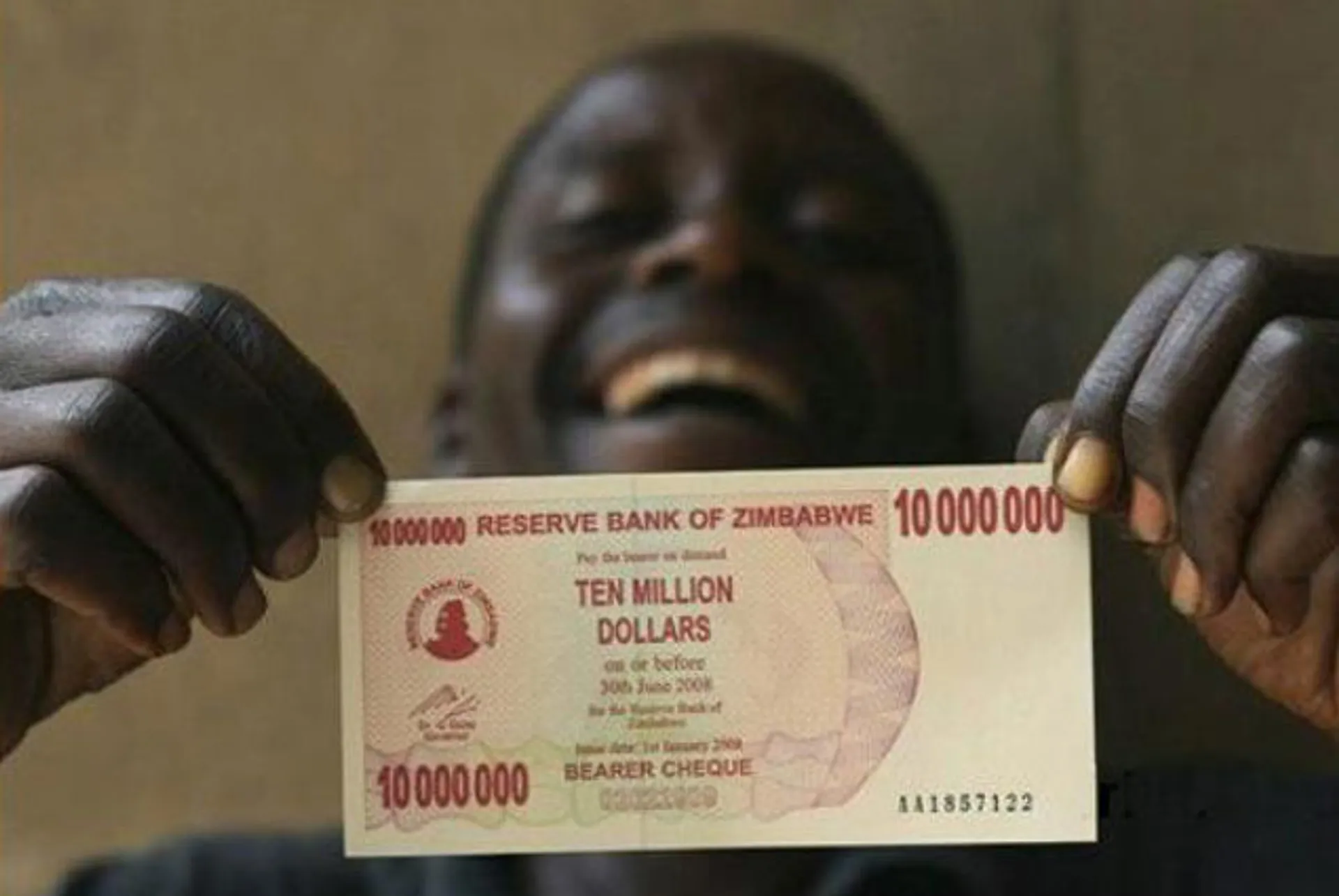 Капитал - В Зимбабве началась полная ликвидация нацвалюты