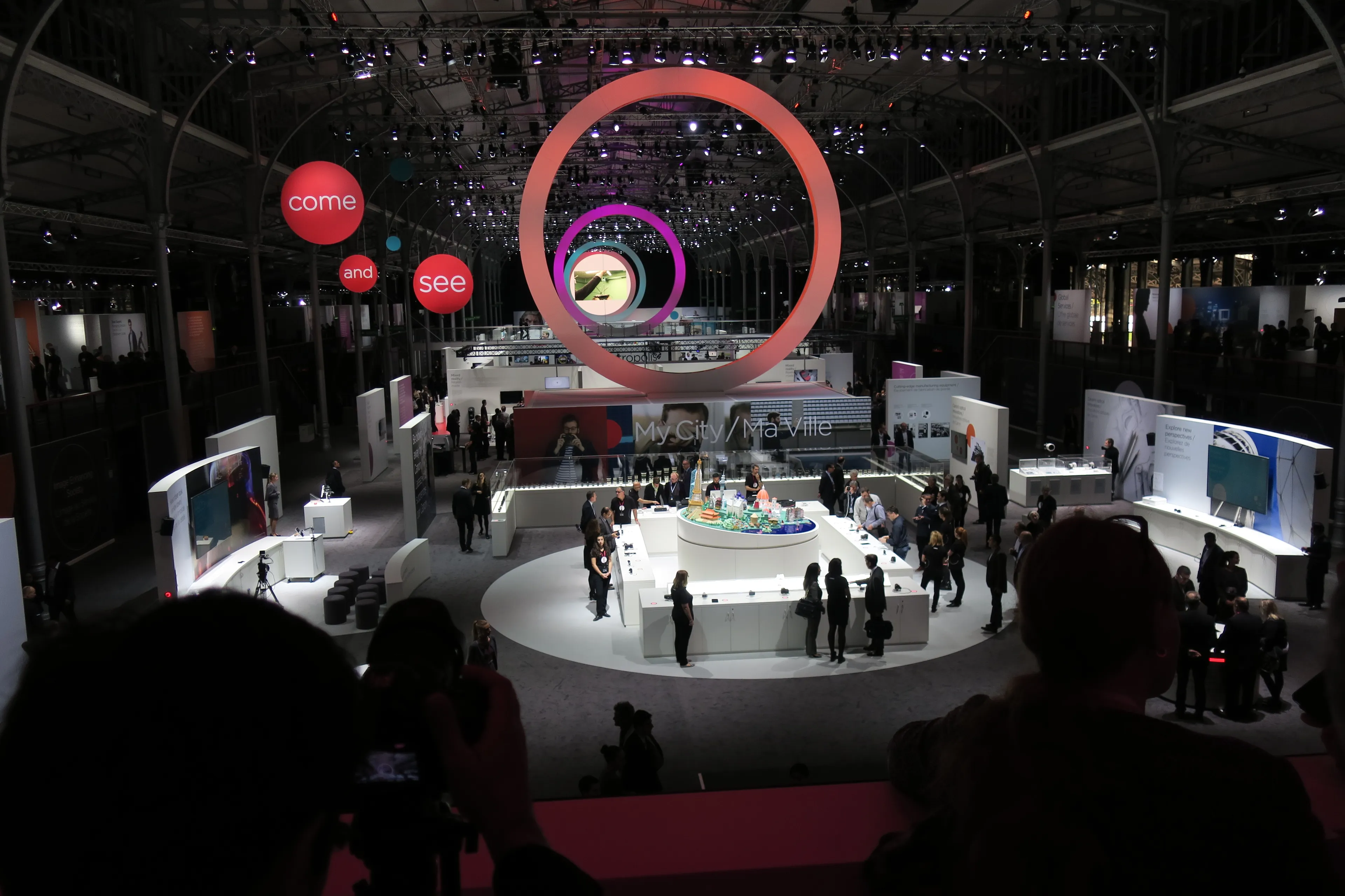 Капитал - ​Сanon представил новые продукты на выставке в Париже