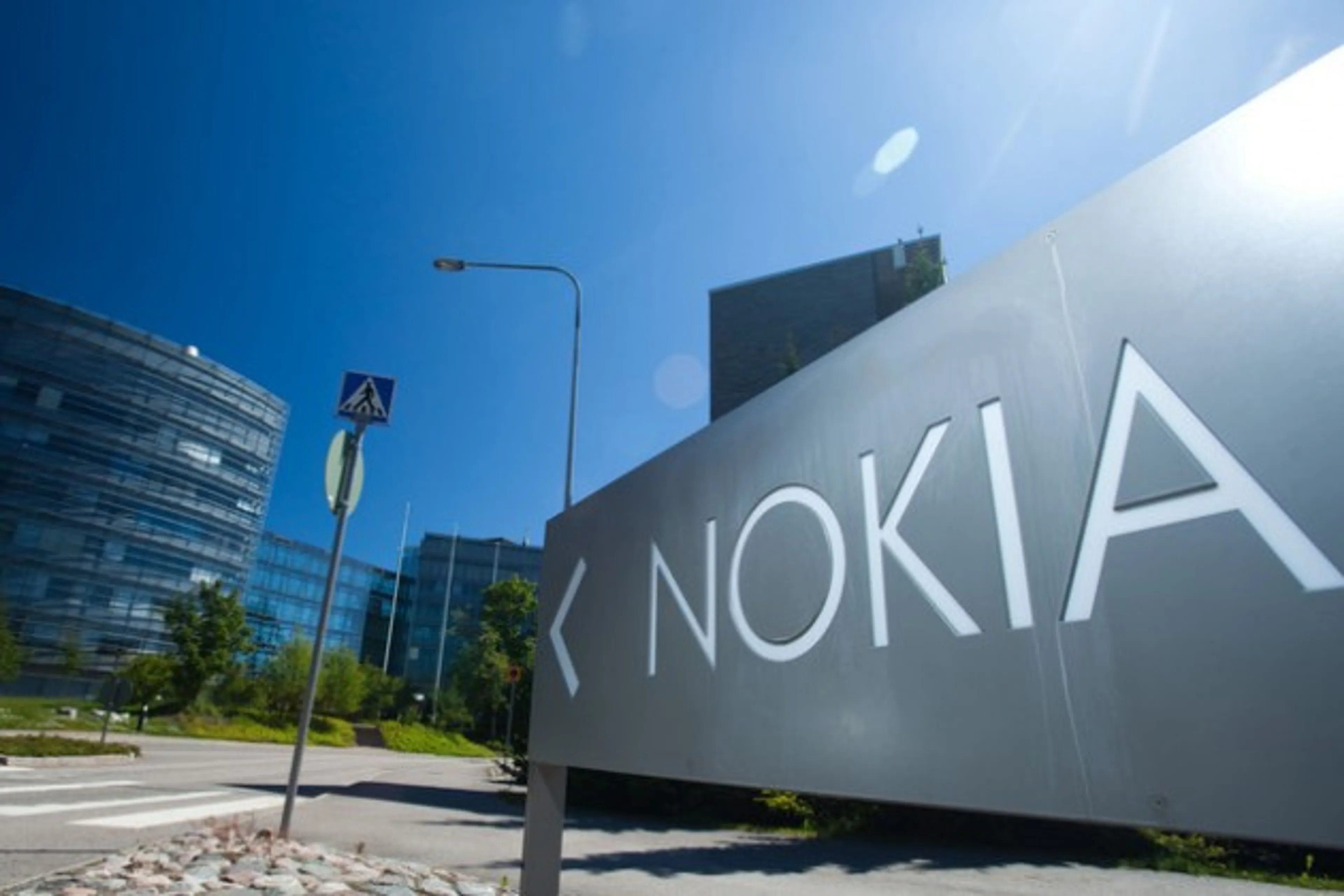 Капитал - Nokia сократит 20% рабочих мест в Финляндии и до 14% по всему миру