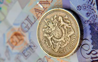 Капитал - Brexit уронит фунт еще на 16%