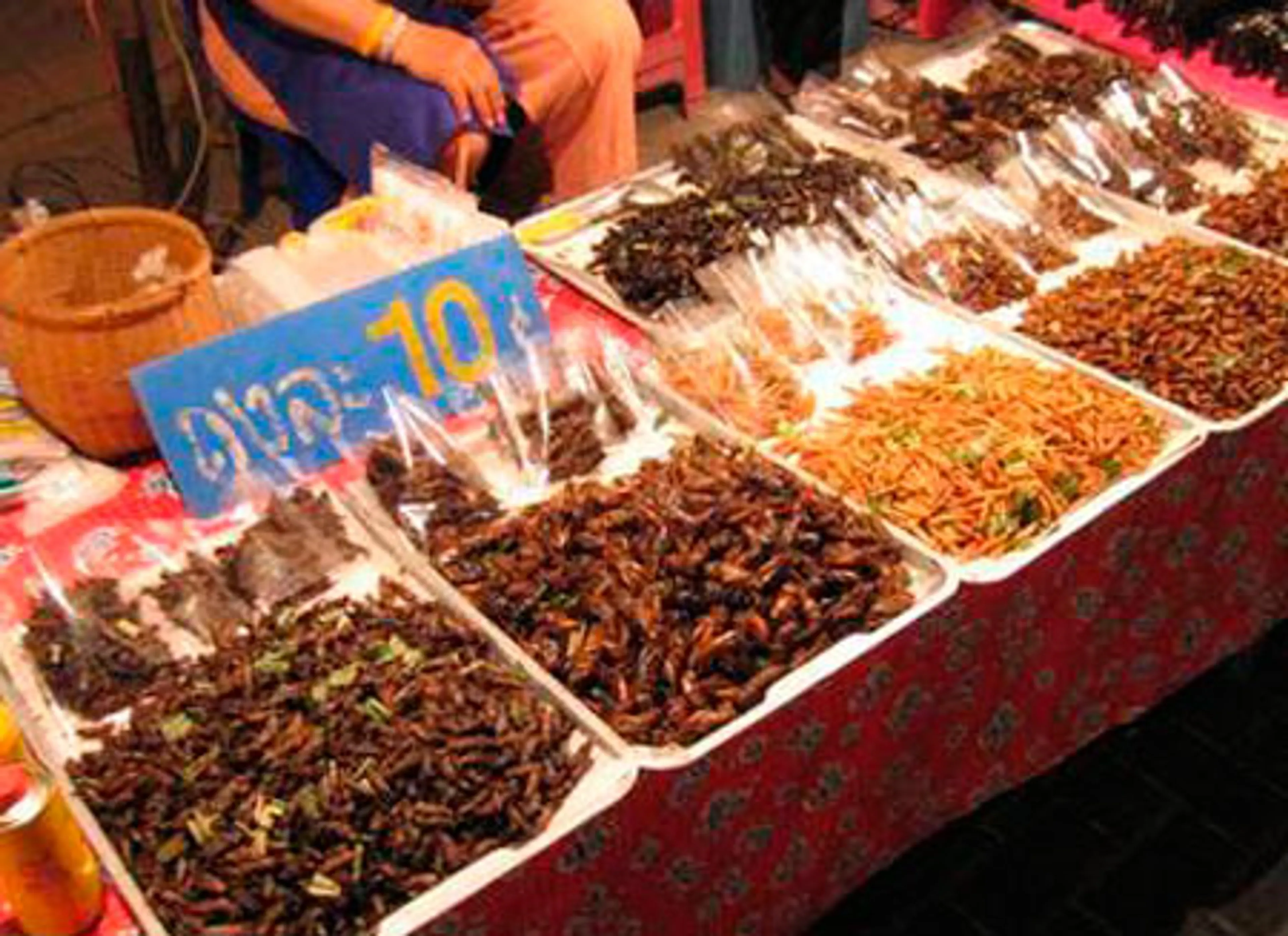 Капитал - Бедных накормят насекомыми