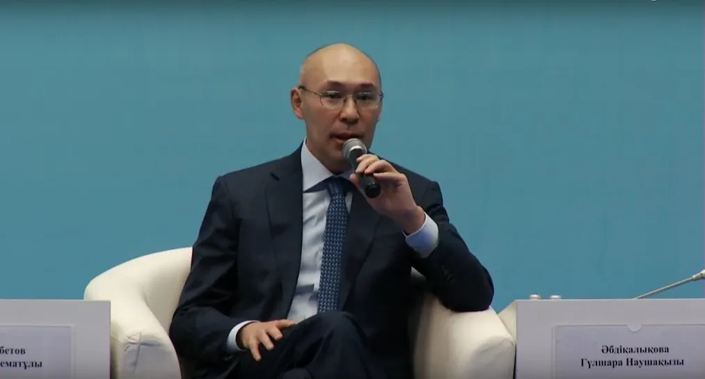 Капитал - Кайрат Келимбетов поздравил болашаковцев с 25-летием программы