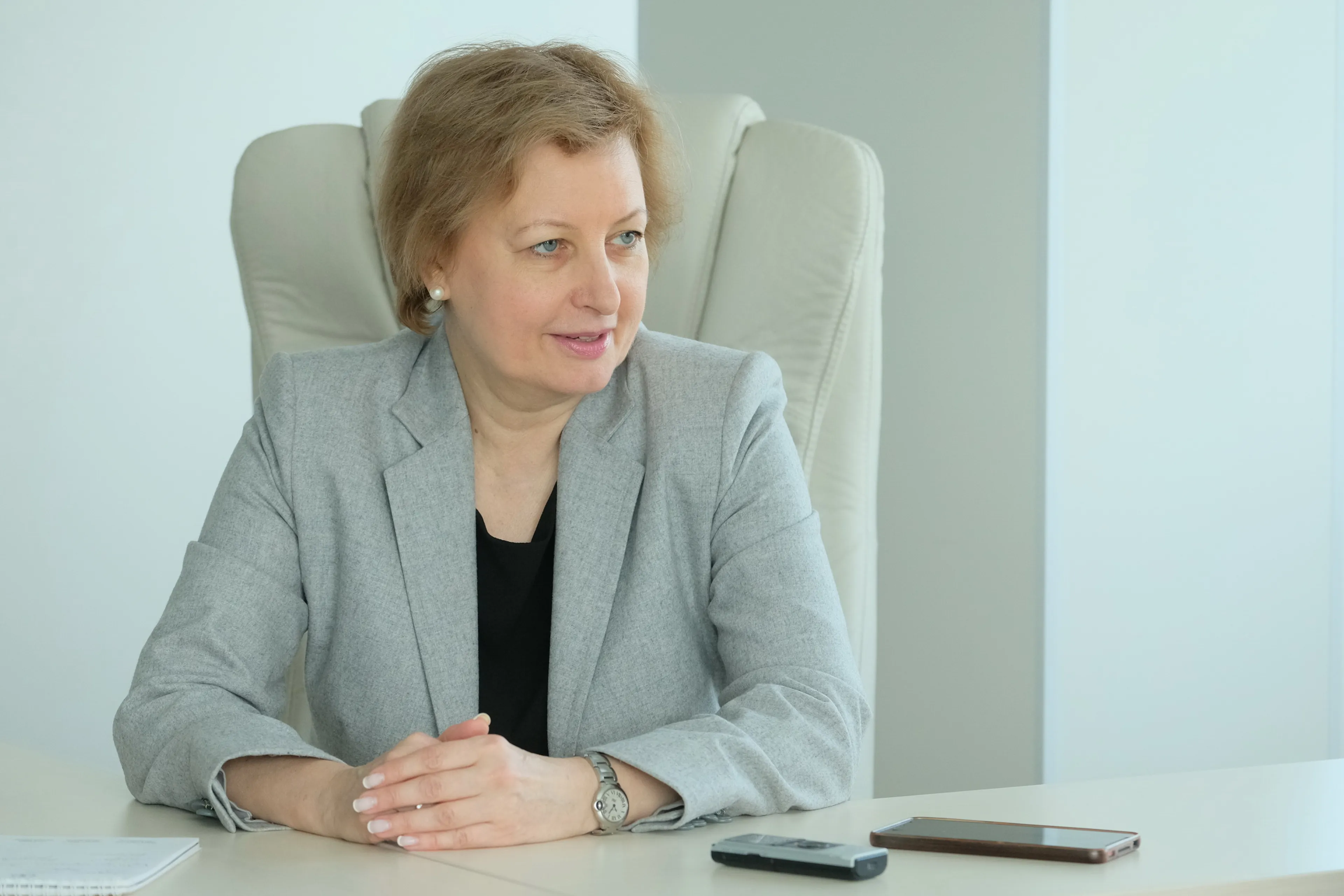 Капитал - Елена Бахмутова: Нужно сделать полную переоценку пенсионной системы