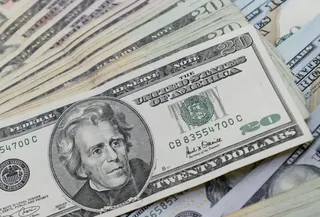 Капитал - Курс доллара на KASE приблизился к 339 тенге