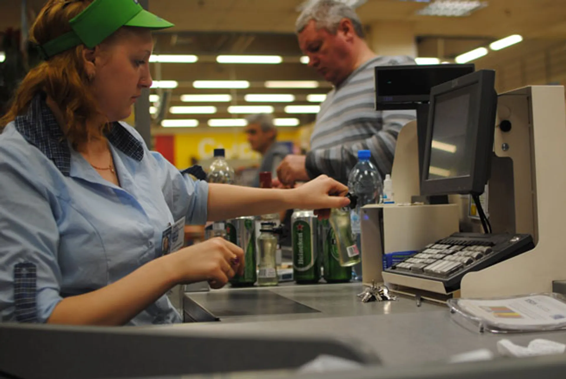 Капитал - Розничные продажи выросли к прошлому году на 20%