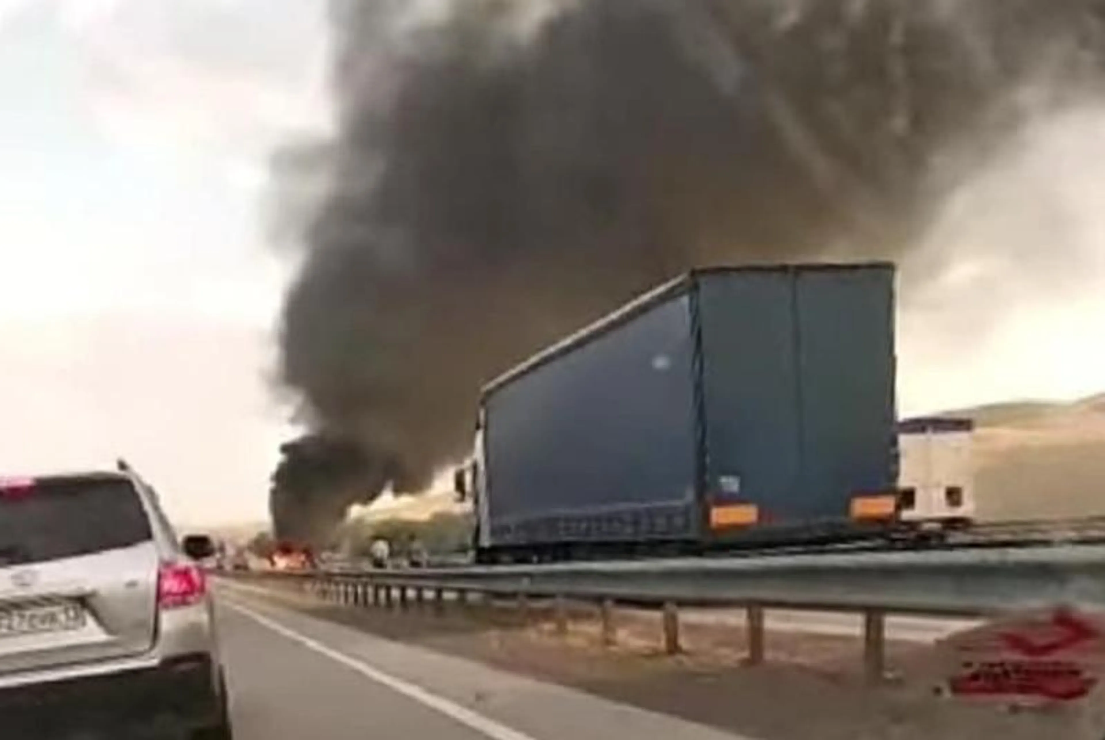 Капитал - В Туркестанской области грузовик столкнулся с двумя автомобилями