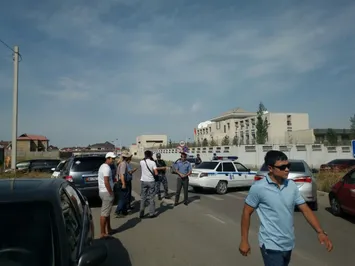 Террорист-смертник устроил ​взрыв в посольстве Китая в Кыргызстане