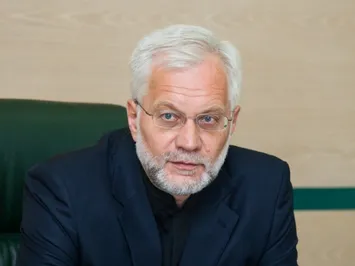 Несколько министров защищают интересы коммерческих банков