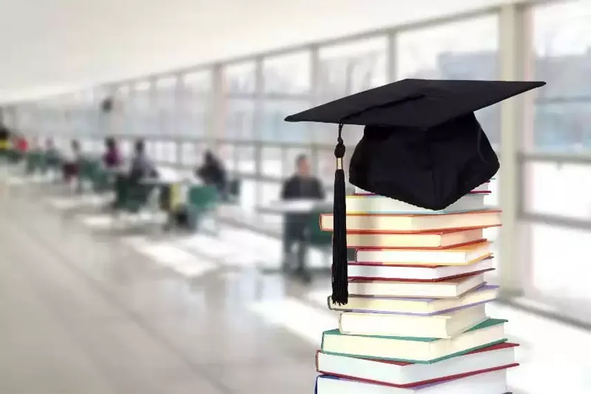 Капитал - Какие регионы получили больше всего образовательных грантов