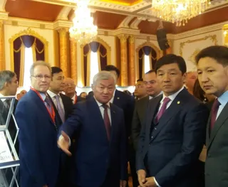 Капитал - Бердыбек Сапарбаев пообещал инвесторам самые выгодные условия
