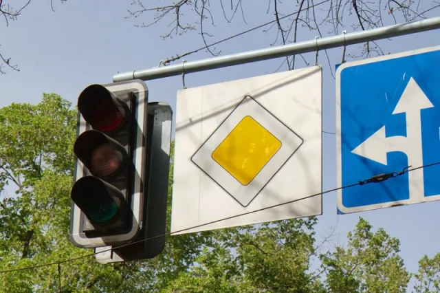 В центре Алматы не работают светофоры