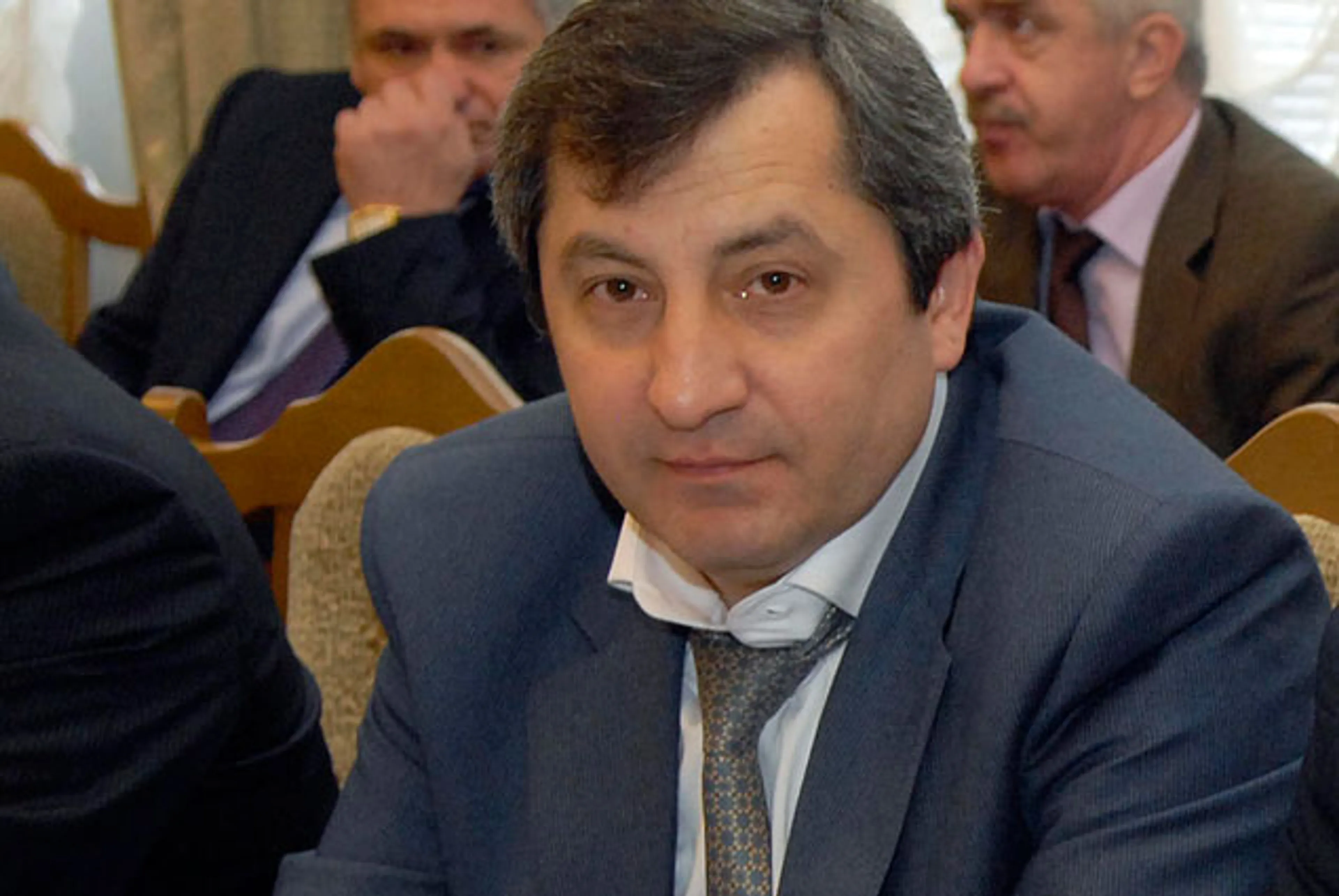 Капитал - Арестован вице-премьер Дагестана