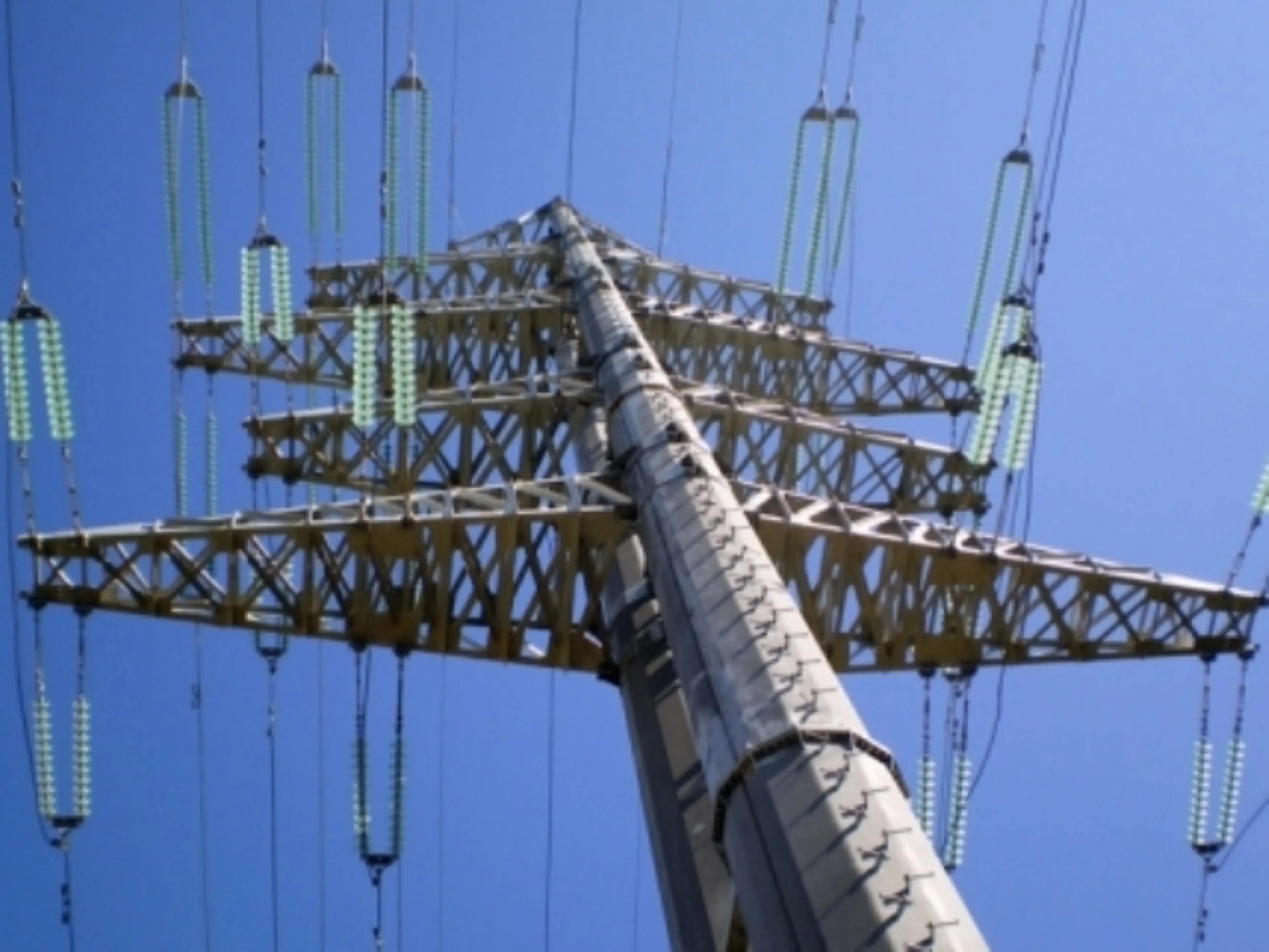 Капитал - Fitch присвоило рейтинг облигациям Самрук-Энерго