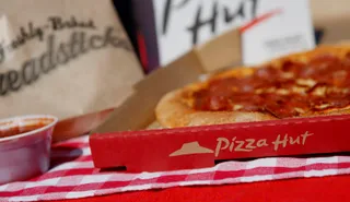 Капитал - Pizza Hut в США подала заявление о банкротстве
