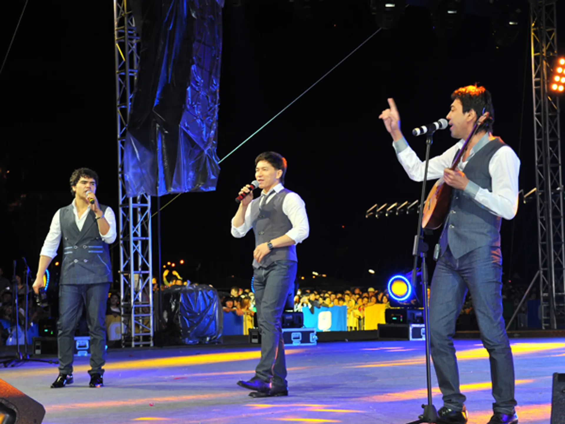 Капитал - Гала-концерт «Салем, Астана!» собрал тысячи зрителей