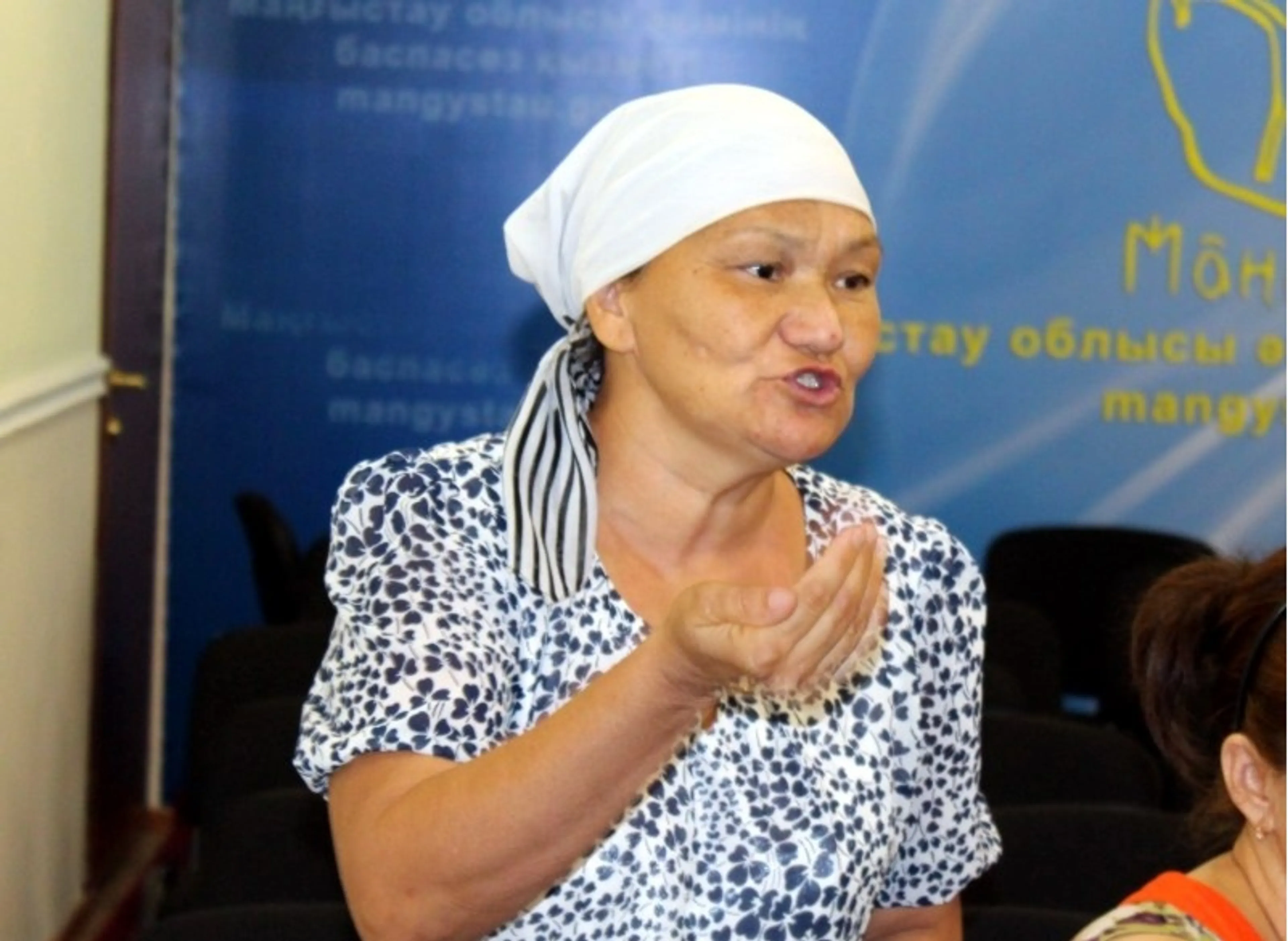 Капитал - В Актау 35 семей из центра для оралманов обещают устроить голодовку