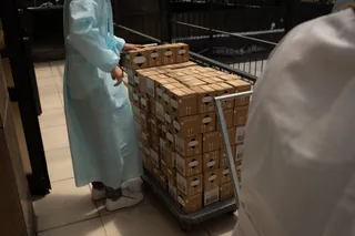 Капитал - L’Oréal передаст медикам 20 тысяч флаконов санитайзеров