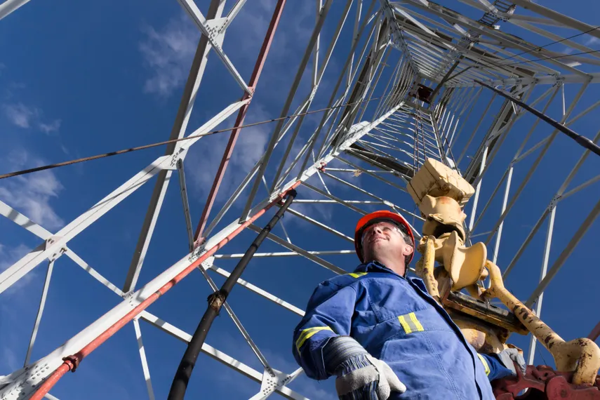 Капитал - Brent торгуется на уровне $43,6 за баррель