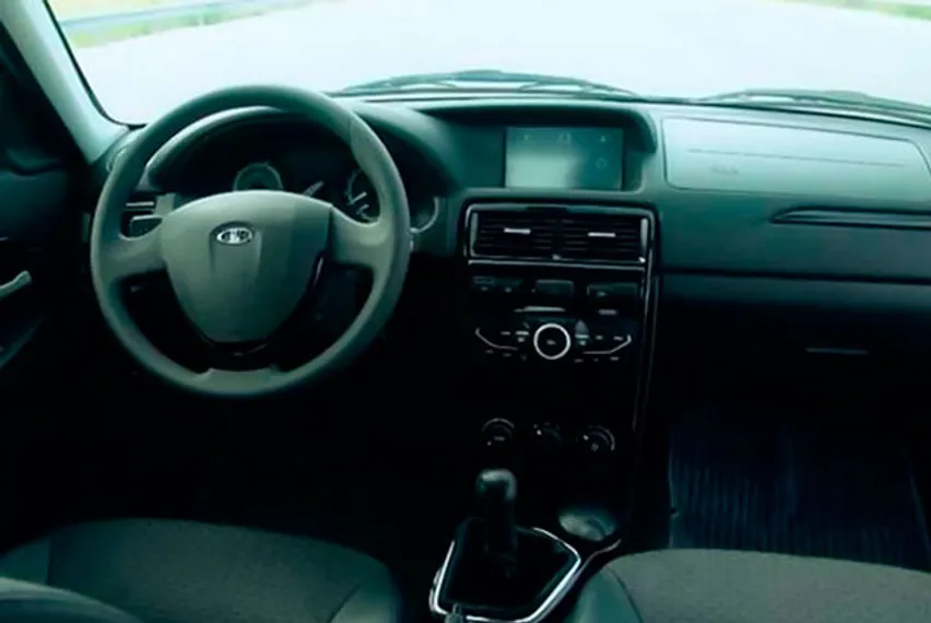 Капитал - Priora с боковыми подушками и ESP