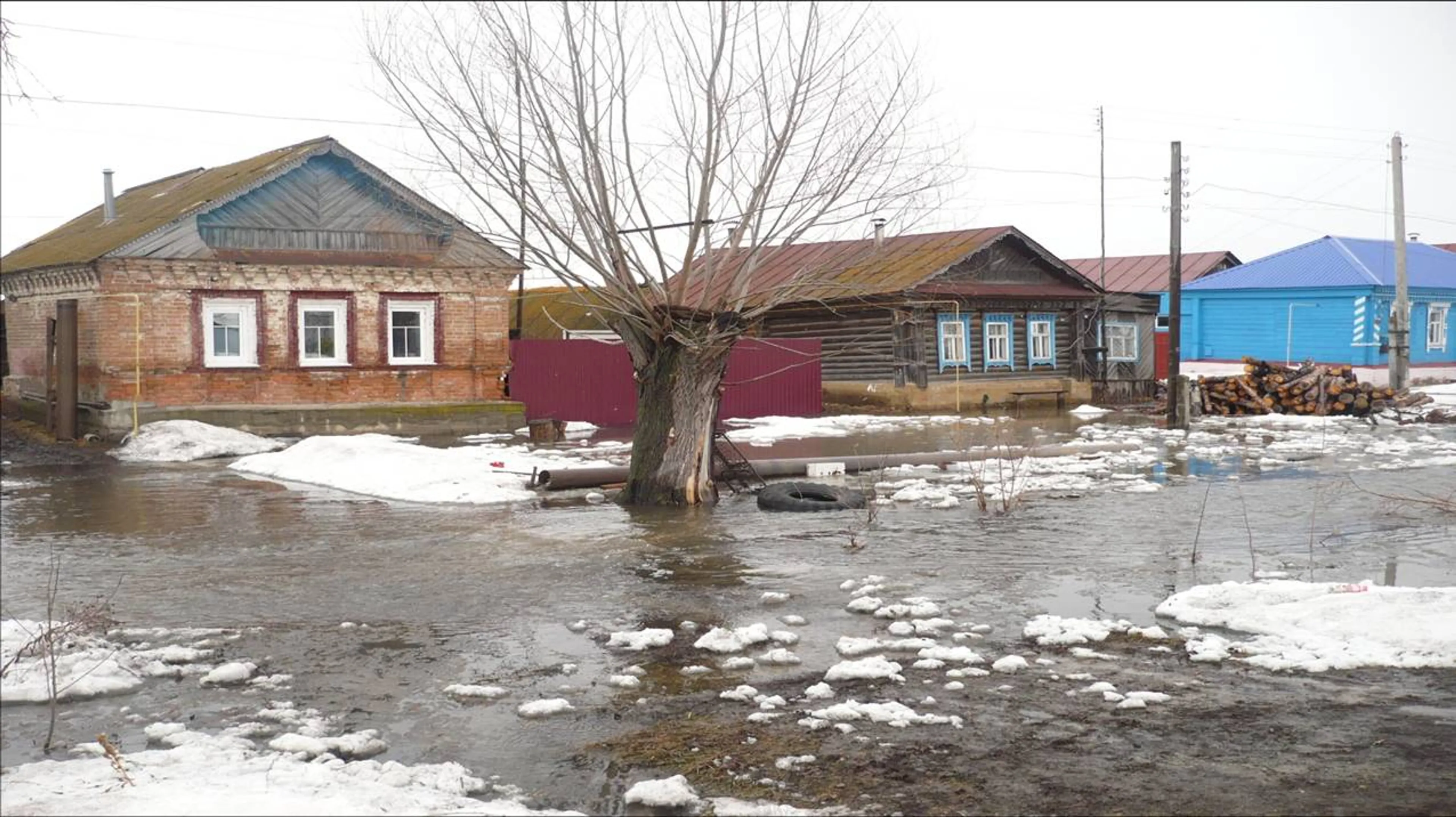 Капитал - В Карагандинской области эвакуировано 250 человек