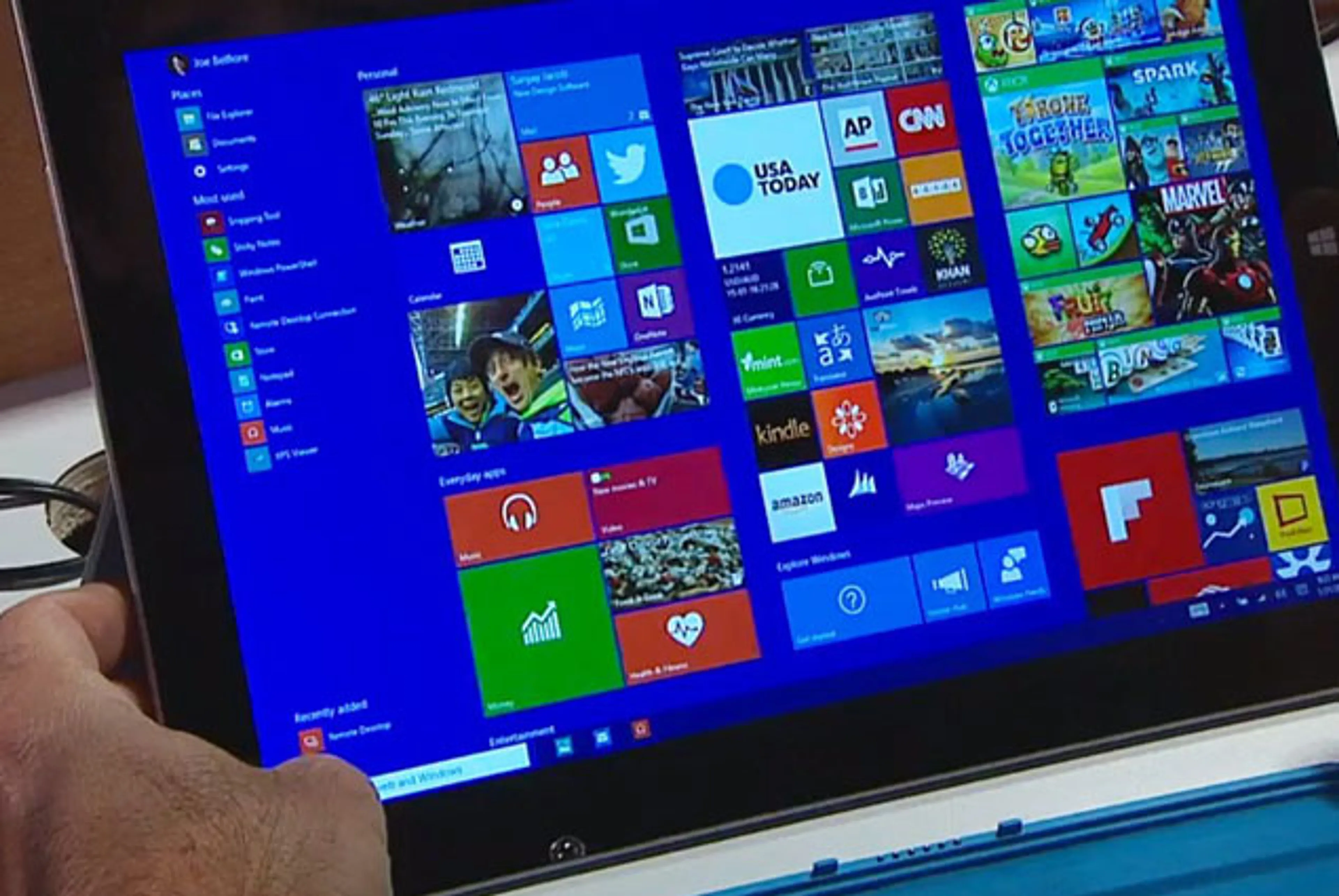 Капитал - Microsoft анонсировала выход Windows 10