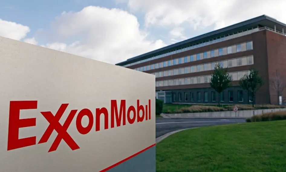 Капитал - Exxon Mobil сократила прибыль, Chevron терпит убытки
