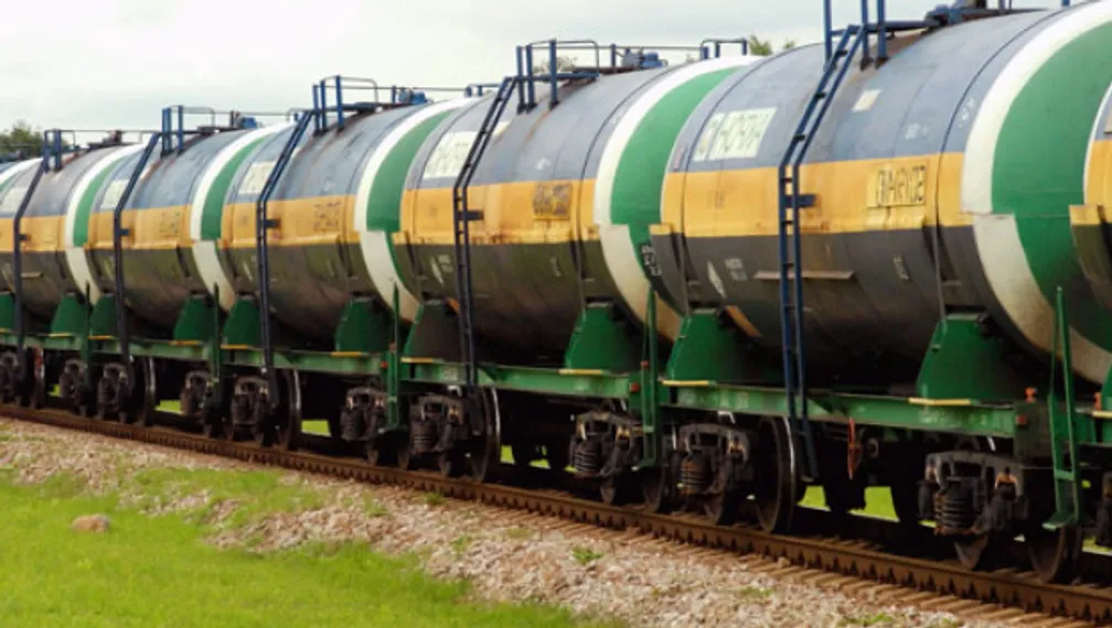 Капитал - С августа могут запретить ввоз бензина из России в Казахстан