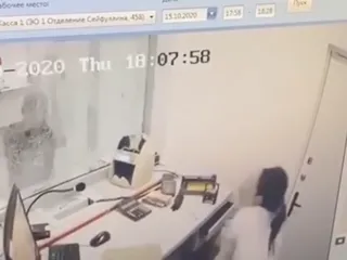 Капитал - На отделение Kaspi Bank совершено нападение в Алматы