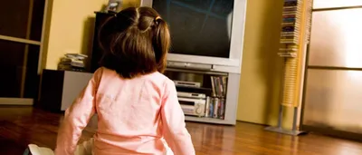 Мажилис одобрил законопроект о защите детей от вредной информации