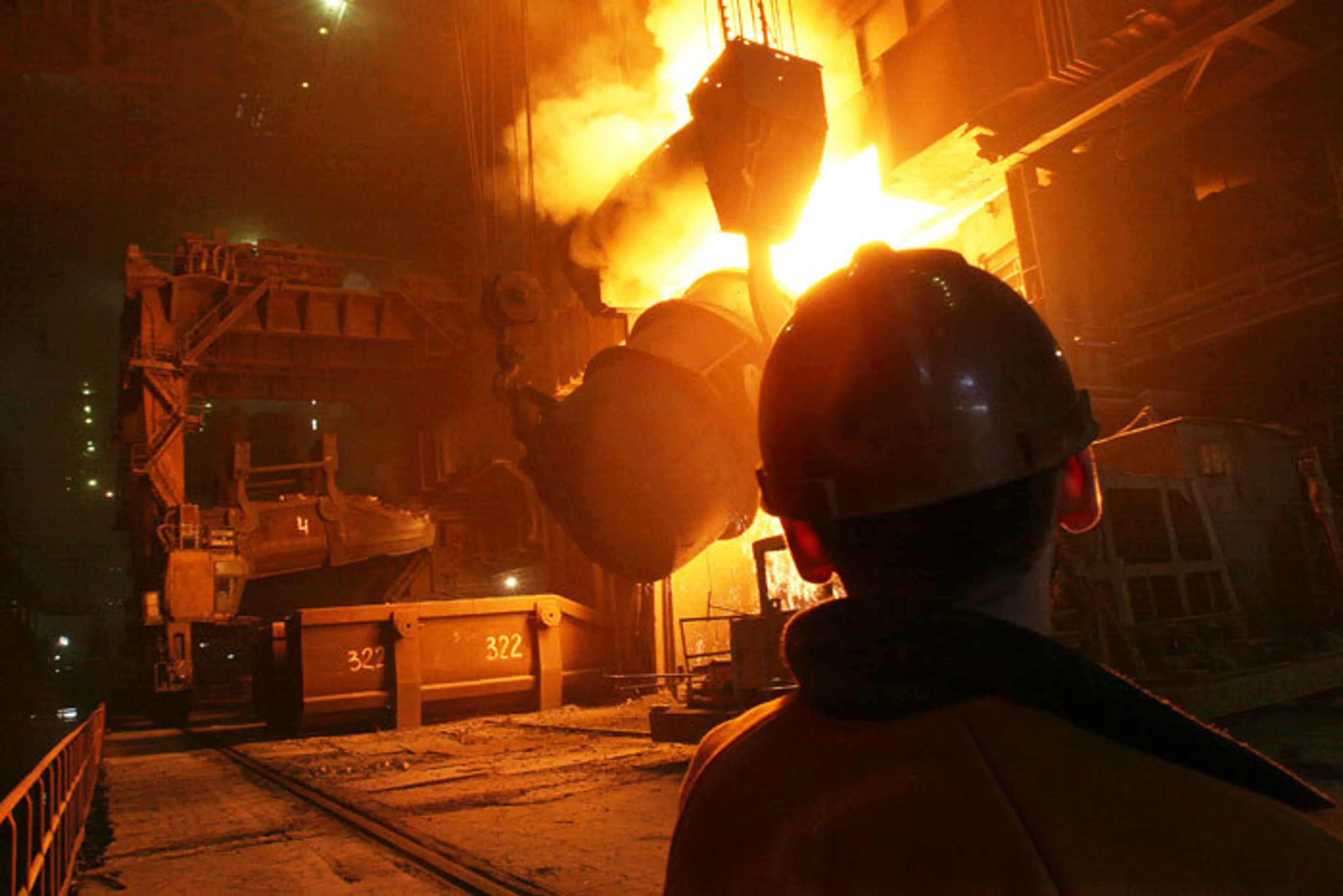 Капитал - Профсоюзы ArcelorMittal борются за 13-ю зарплату