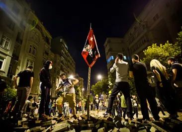 Правительство Турции оценило ущерб от акций протеста