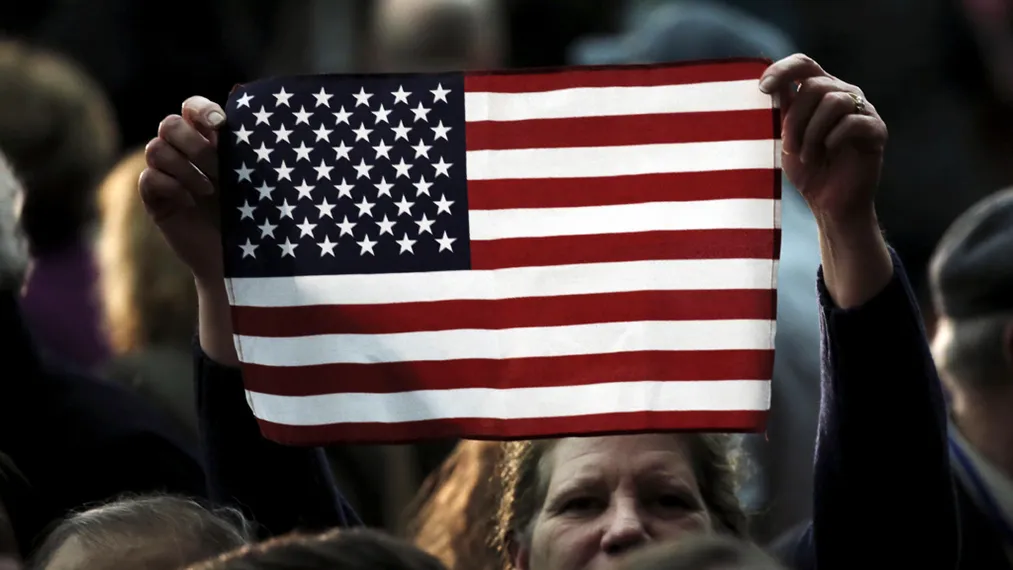 Капитал - Шансы на победу Хиллари Клинтон оцениваются в 90%