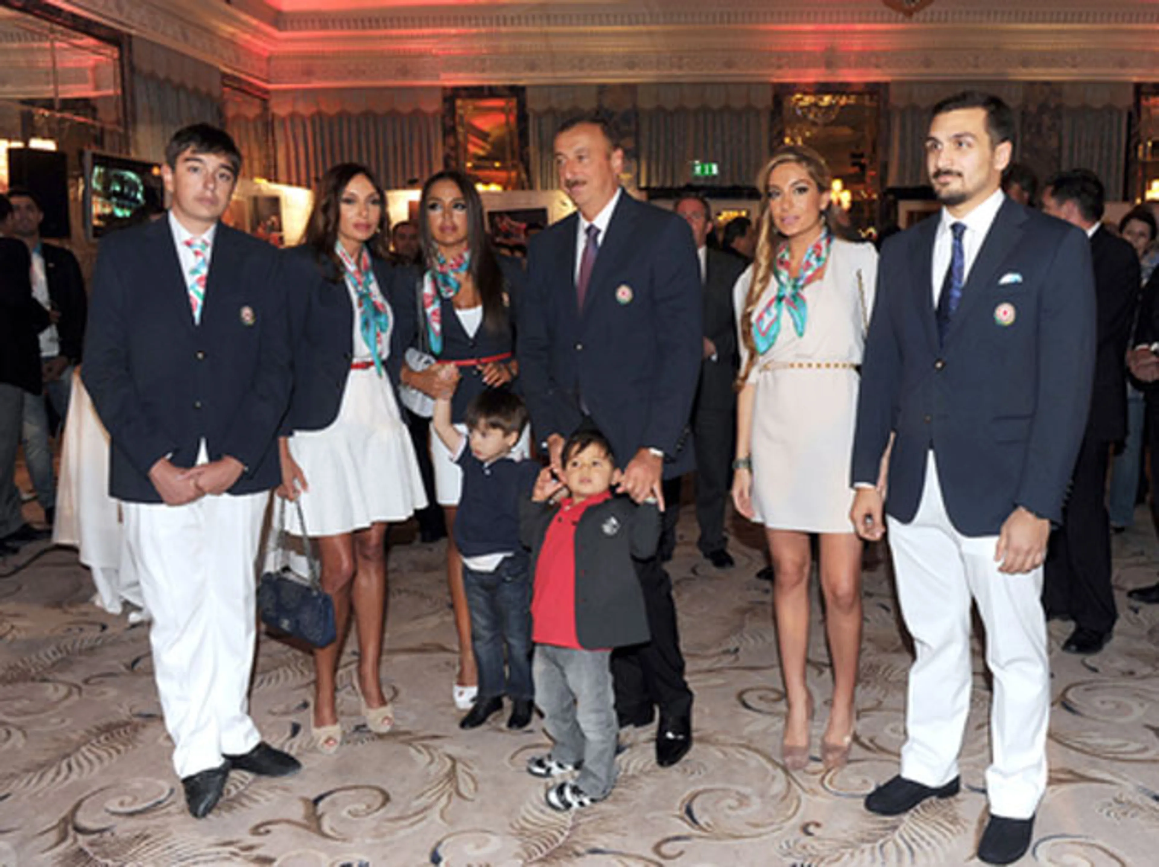 Капитал - Бизнес семьи Ильхама Алиева — кумовство, переросшее в коррупцию?