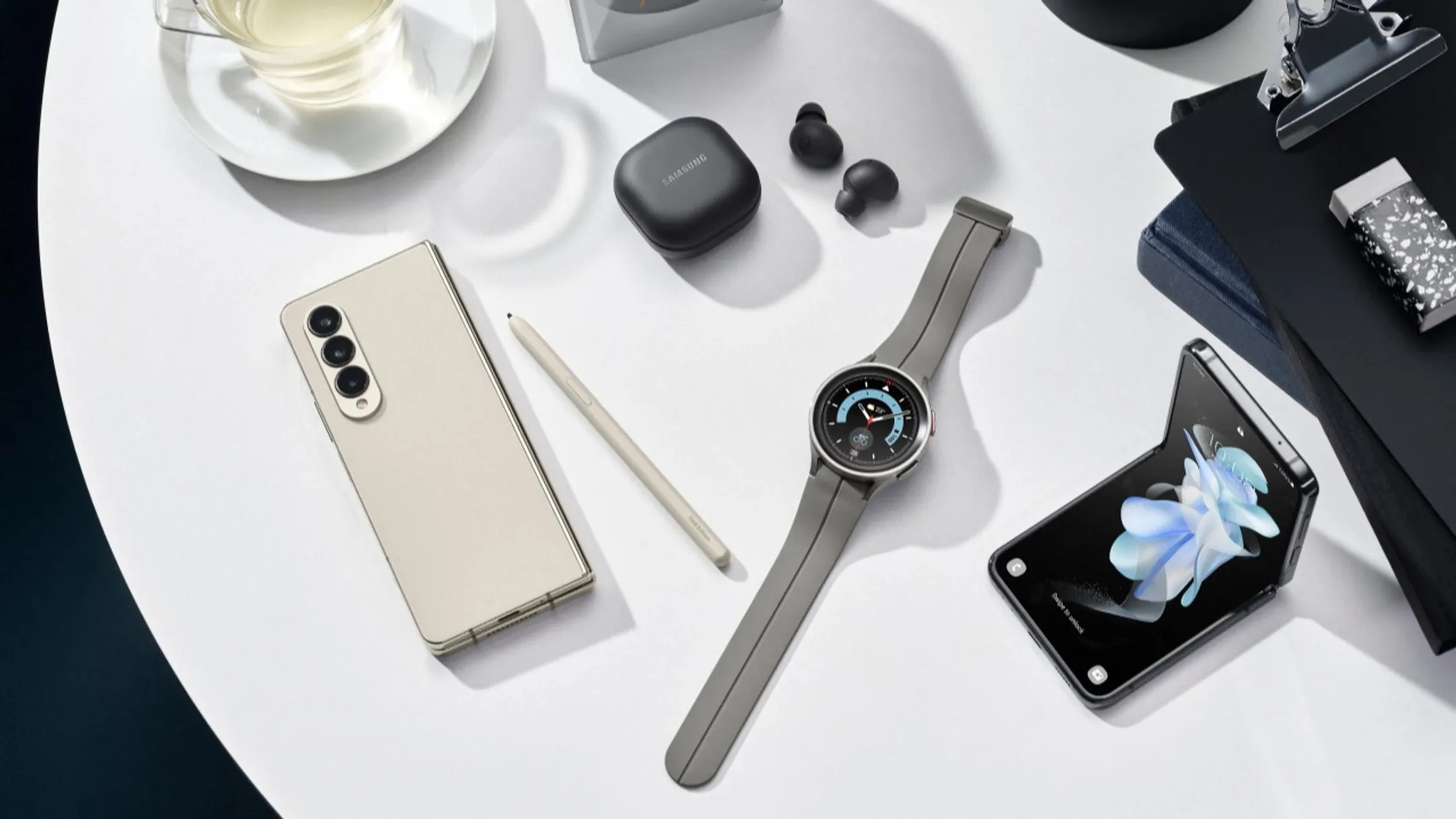 Складные смартфоны Galaxy Z Flip4 и Z Fold4 уже в Казахстане - Image Kapital.kz