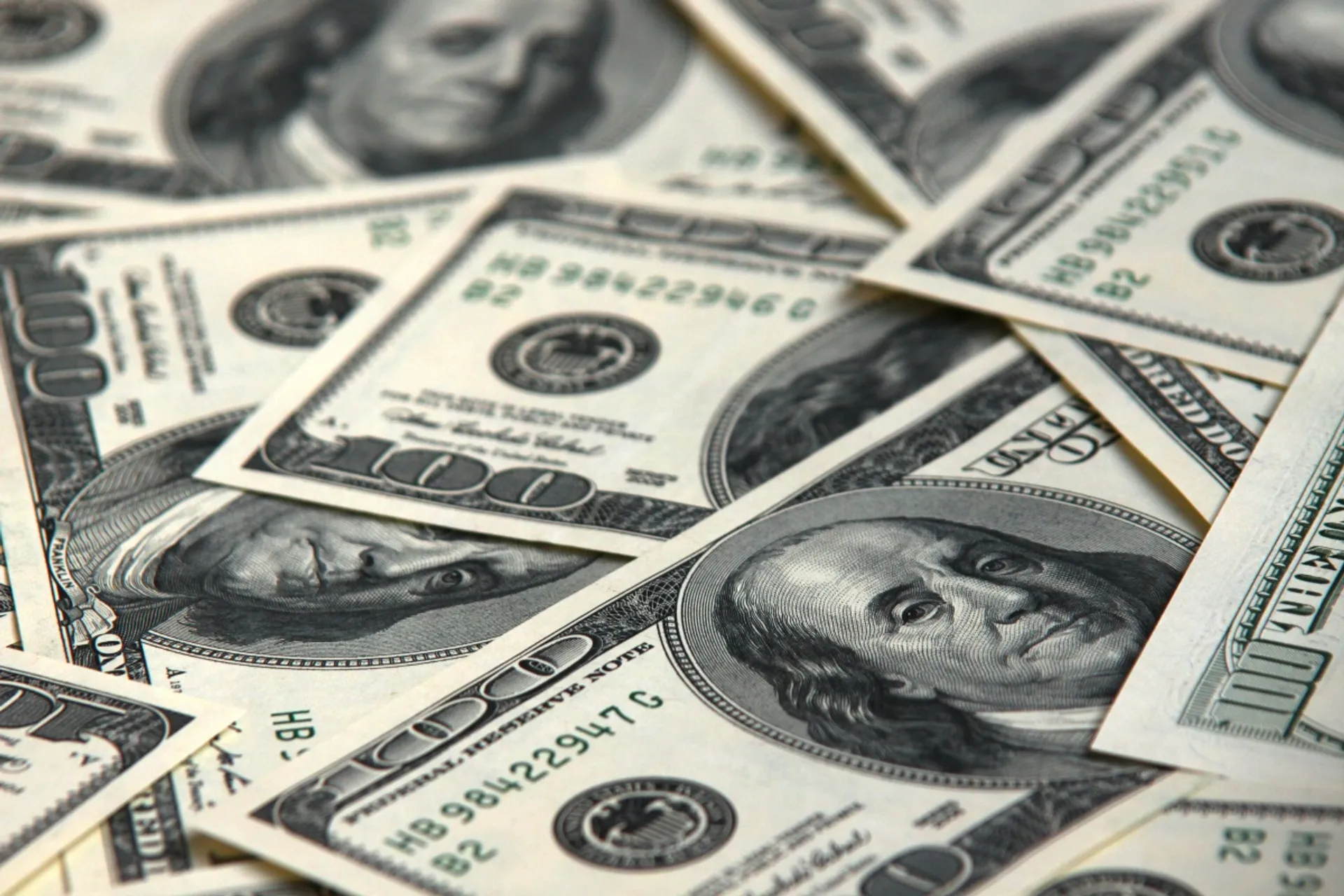 Капитал - Кыргызский бизнесмен требует создания фонда в $5 млрд.