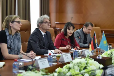 ЮКО посетил чрезвычайный посол Германии