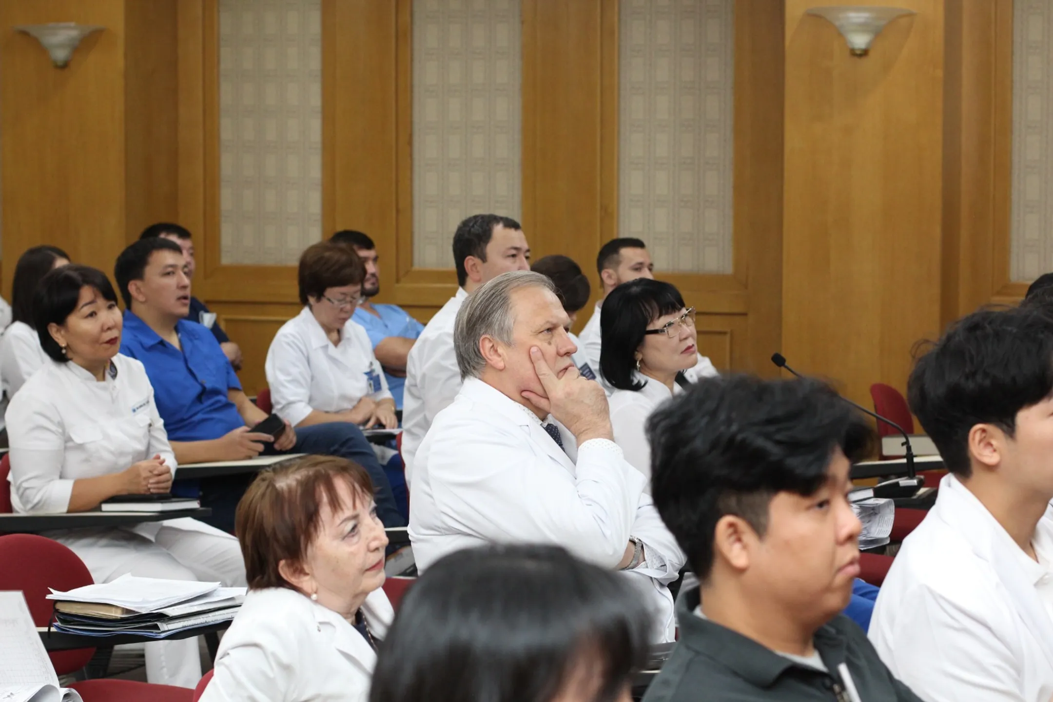 Врачи из Южной Кореи приняли около 500 пациентов в Жезказгане - Image Kapital.kz