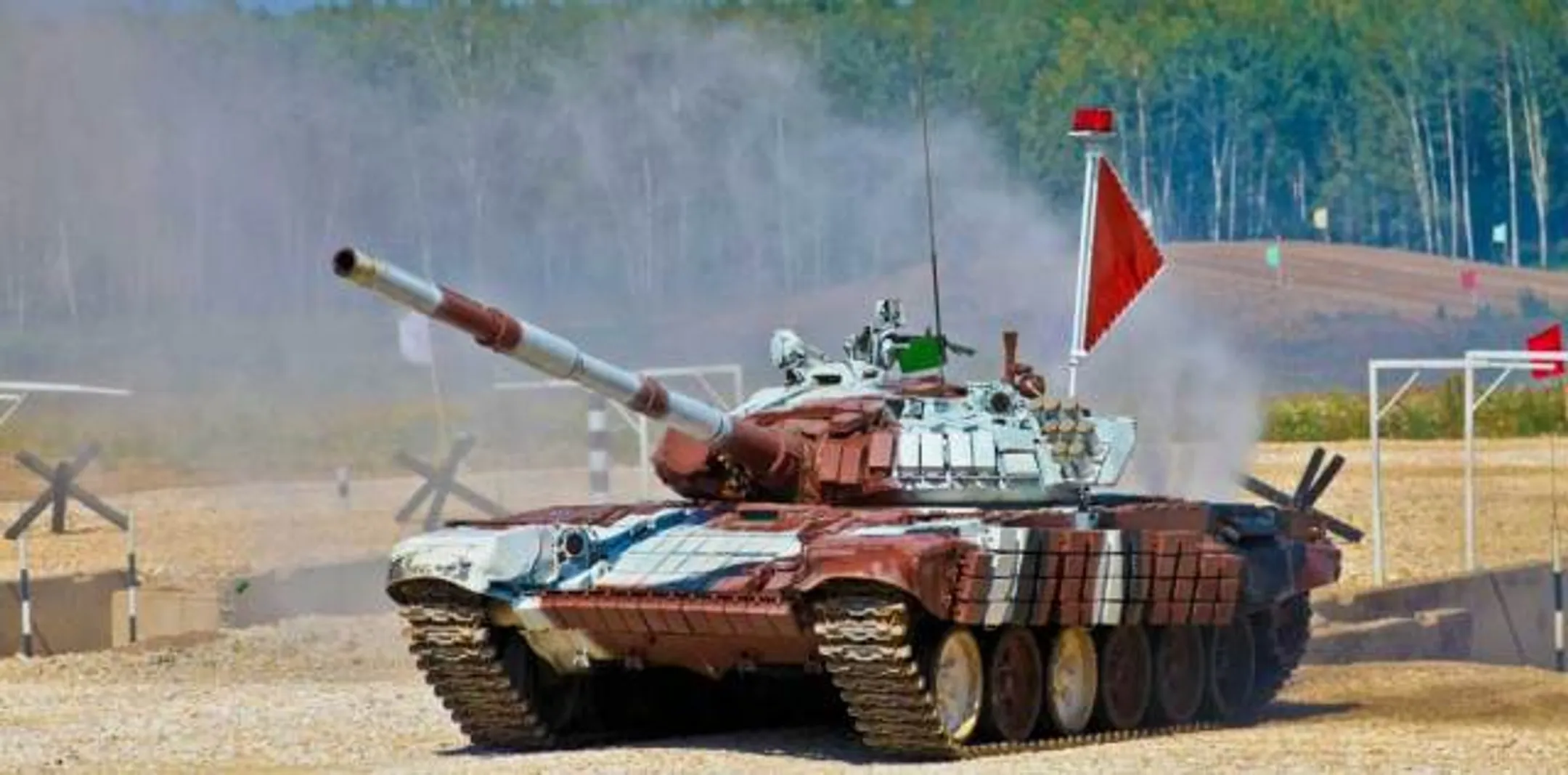 Танкисты Казахстана выступят в биатлоне на красных танках - Image Kapital.kz