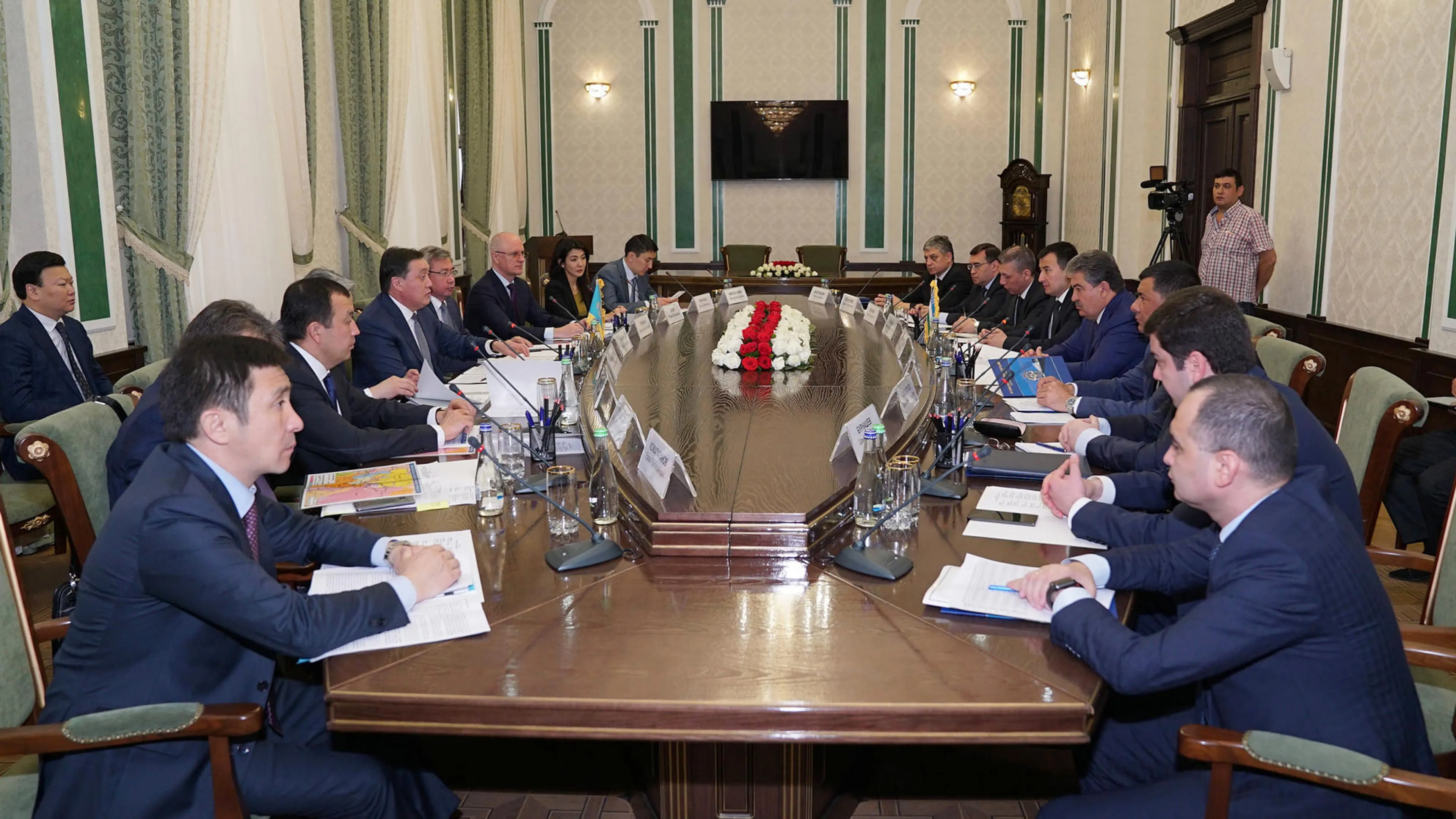 Капитал - Астана и Ташкент намерены нарастить товарооборот до $3 млрд